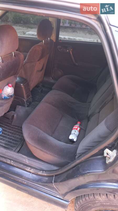 Седан Opel Vectra 2001 в Харькове