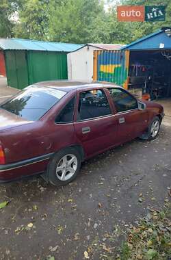 Седан Opel Vectra 1989 в Обухові