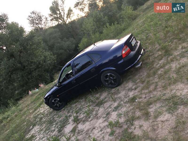 Седан Opel Vectra 1996 в Кам'янському фото 10 Седан Opel Vectra 1996 в Кам'янському