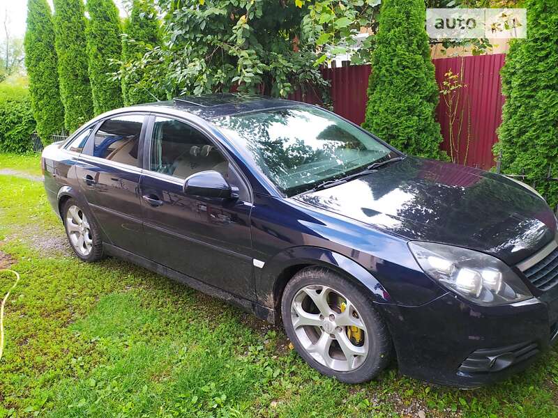 Седан Opel Vectra 2006 в Королеві