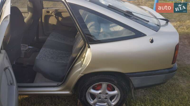Лифтбек Opel Vectra 1989 в Виннице фото 30 Лифтбек Opel Vectra 1989 в Виннице