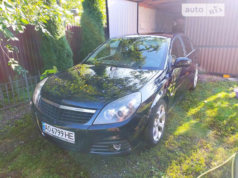 Седан Opel Vectra 2006 в Королеві