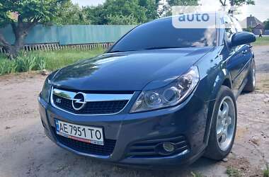 Седан Opel Vectra 2006 в Никополе