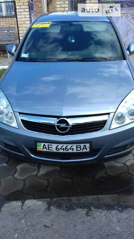 Седан Opel Vectra 2006 в Покровском
