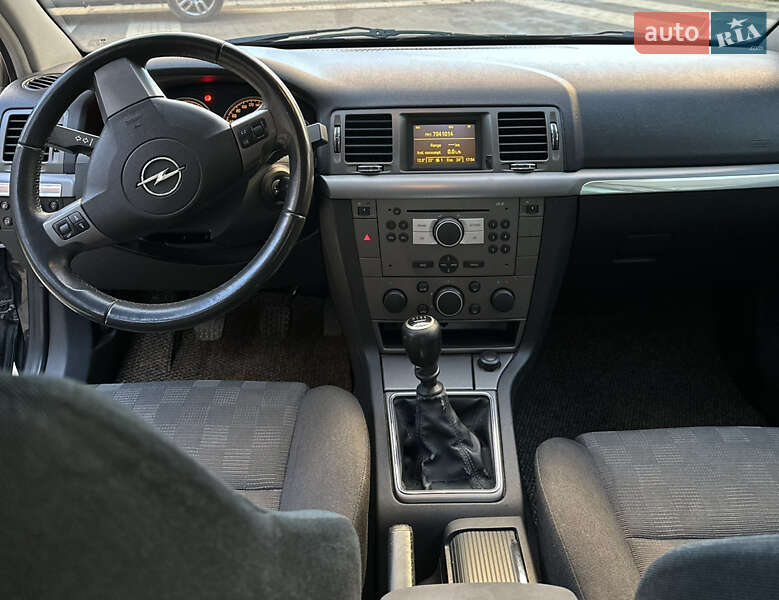 Седан Opel Vectra 2006 в Трускавце