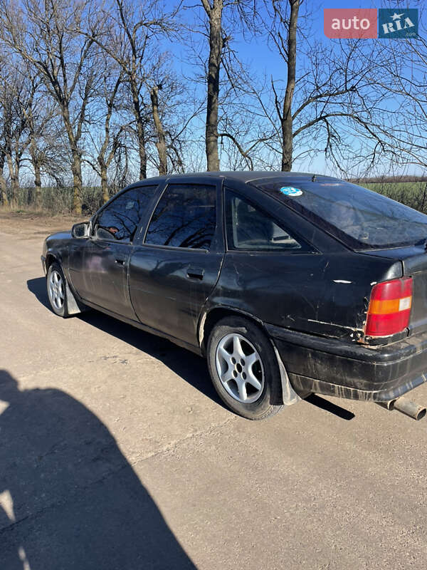 Седан Opel Vectra 1991 в Одессе фото 4 Седан Opel Vectra 1991 в Одессе