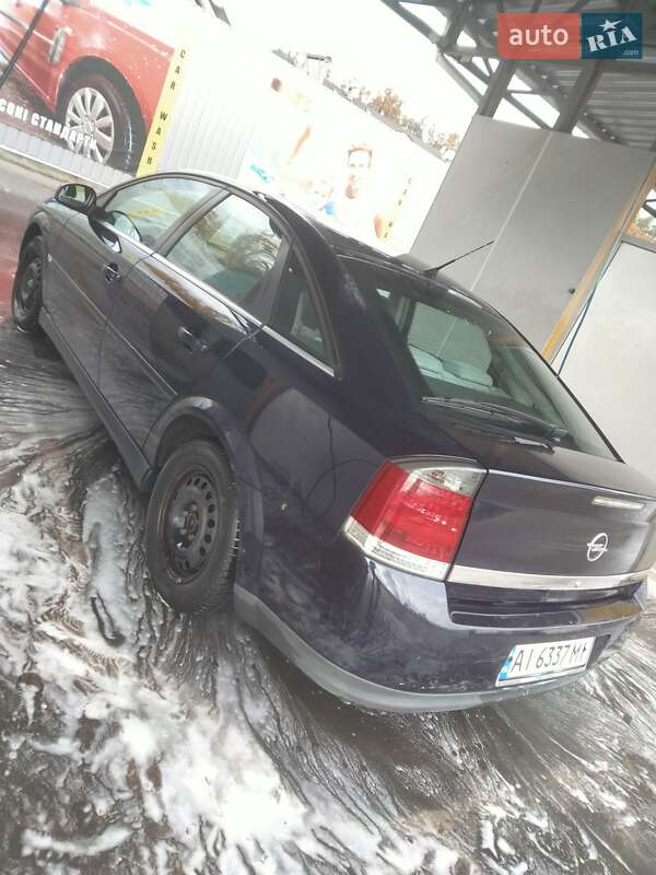 Седан Opel Vectra 2005 в Броварах