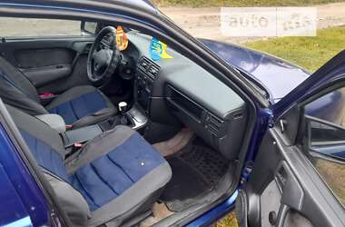 Седан Opel Vectra 1992 в Сумах