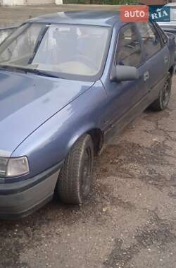 Седан Opel Vectra 1989 в Черновцах