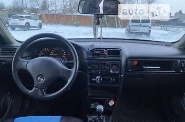 Лифтбек Opel Vectra 1991 в Здолбунове