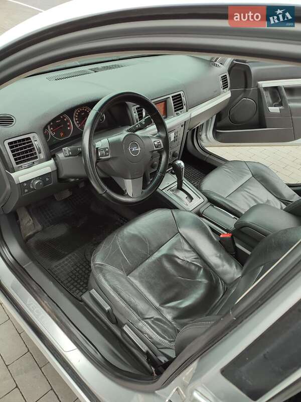 Седан Opel Vectra 2008 в Умани