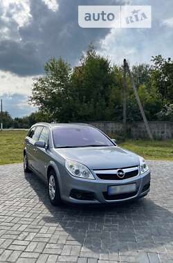 Универсал Opel Vectra 2007 в Ровно