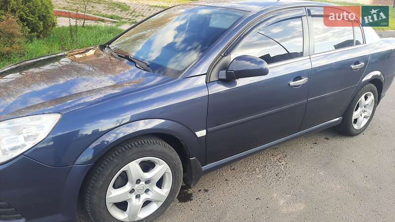 Седан Opel Vectra 2007 в Ровно