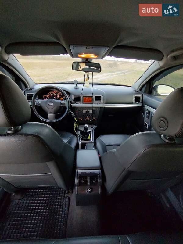 Седан Opel Vectra 2008 в Ковеле