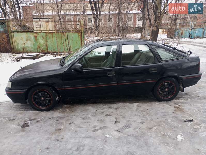 Седан Opel Vectra 1992 в Запоріжжі