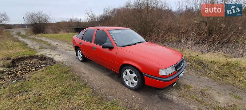 Седан Opel Vectra 1989 в Золочеві
