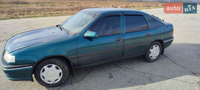 Ліфтбек Opel Vectra 1994 в Малині
