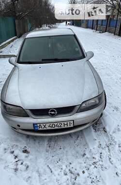 Универсал Opel Vectra 2000 в Зачепиловке