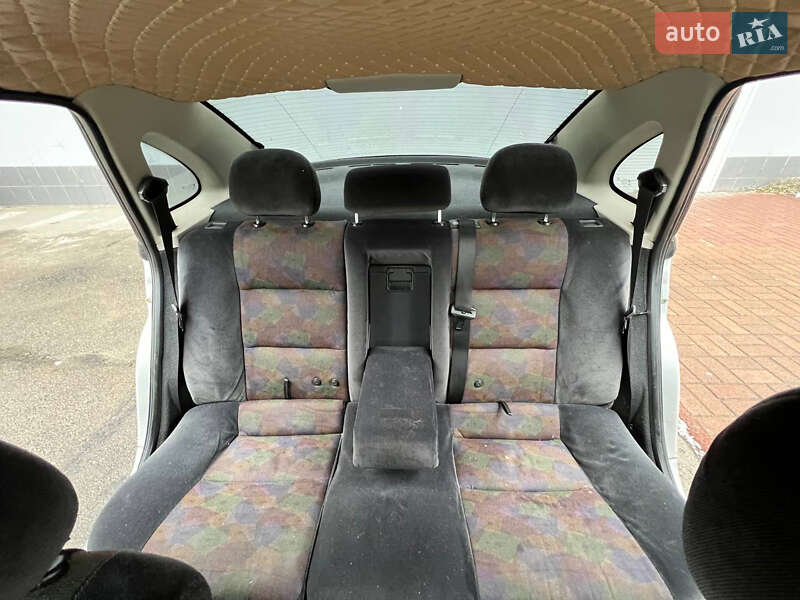 Седан Opel Vectra 1999 в Львове