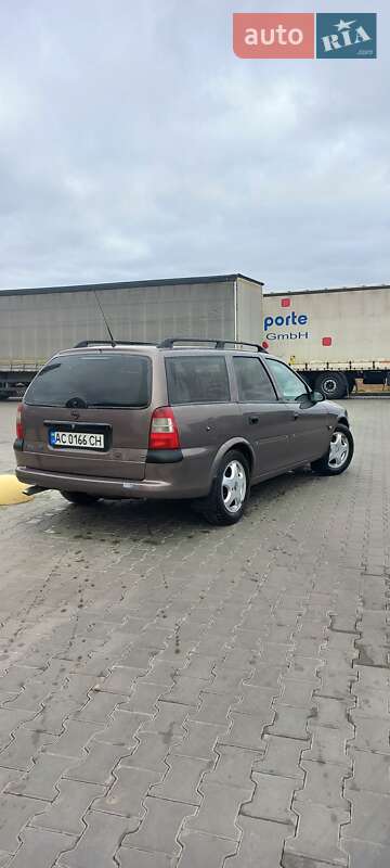 Універсал Opel Vectra 1997 в Луцьку