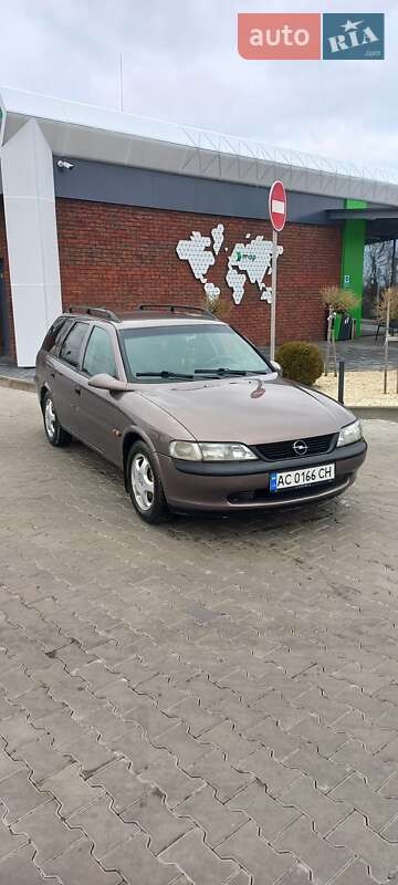 Універсал Opel Vectra 1997 в Луцьку