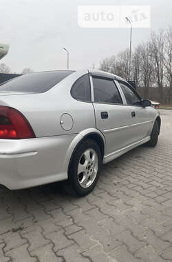 Седан Opel Vectra 1999 в Ивано-Франковске