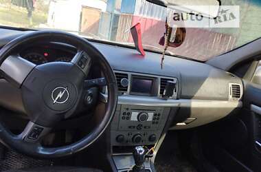 Седан Opel Vectra 2006 в Кропивницькому