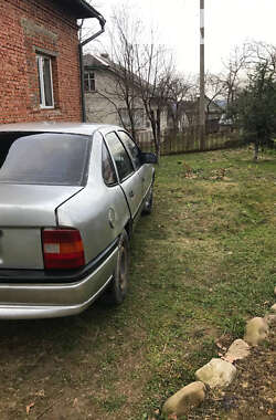 Седан Opel Vectra 1991 в Калуше