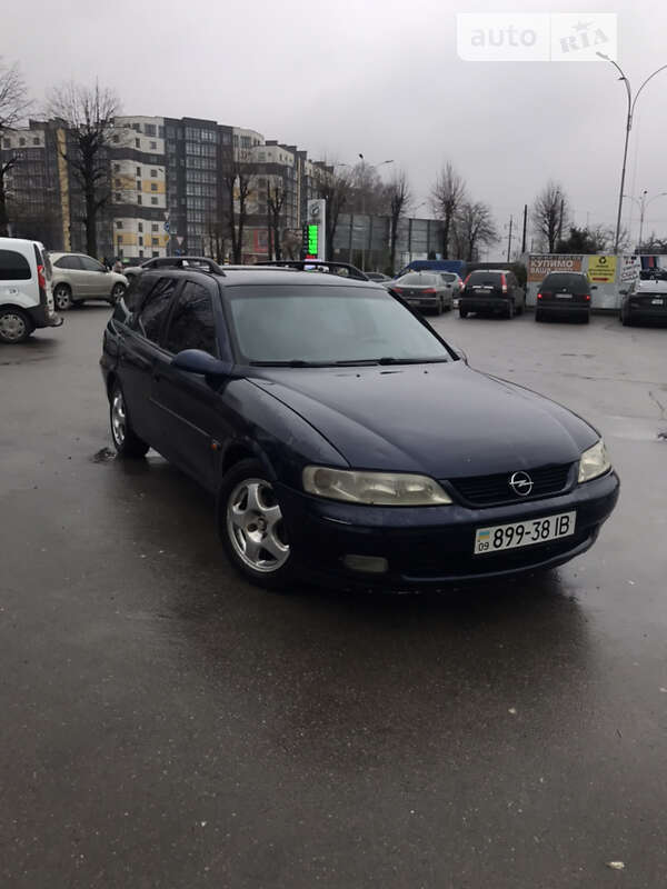 Универсал Opel Vectra 1998 в Ивано-Франковске
