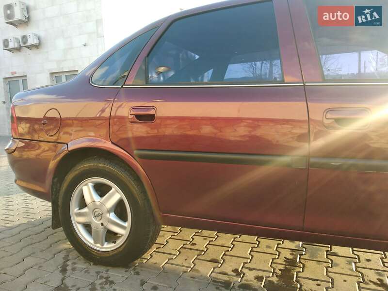 Седан Opel Vectra 1998 в Могилев-Подольске