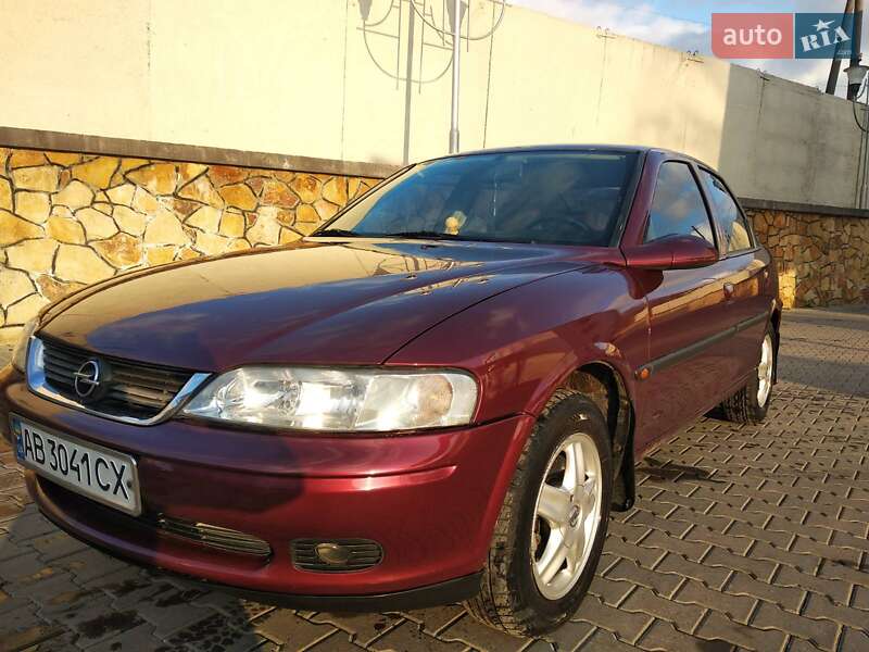 Седан Opel Vectra 1998 в Могилев-Подольске