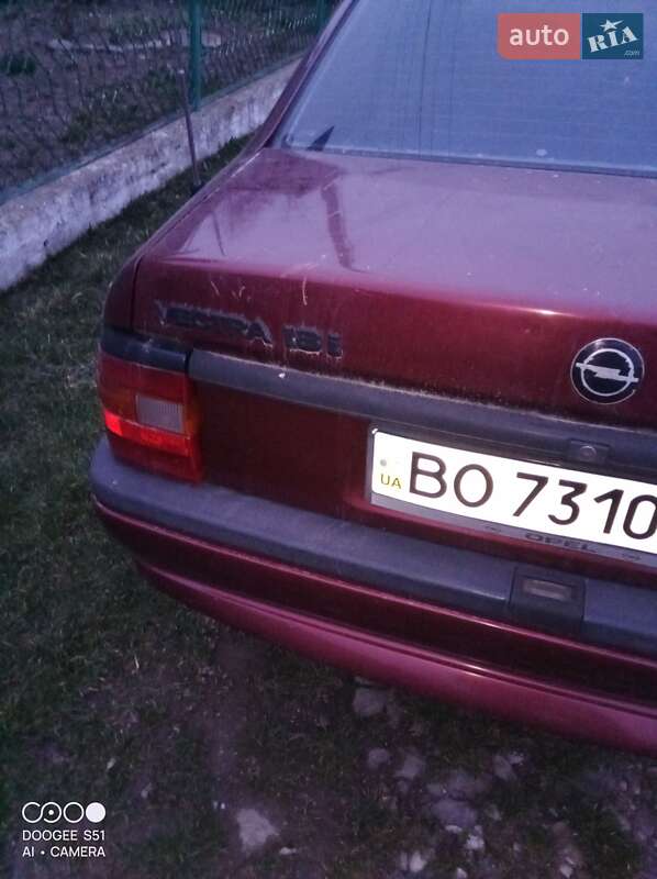 Седан Opel Vectra 1993 в Тернополе
