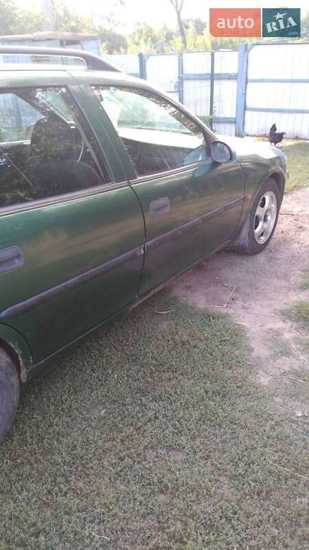 Универсал Opel Vectra 1997 в Ромнах фото 10 Универсал Opel Vectra 1997 в Ромнах