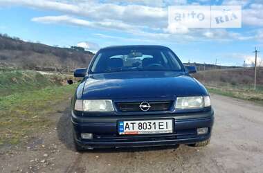 Лифтбек Opel Vectra 1994 в Перемышлянах