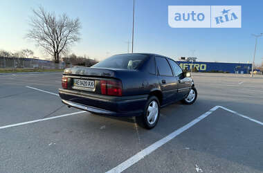 Седан Opel Vectra 1995 в Днепре