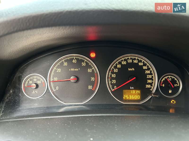 Седан Opel Vectra 2006 в Виннице