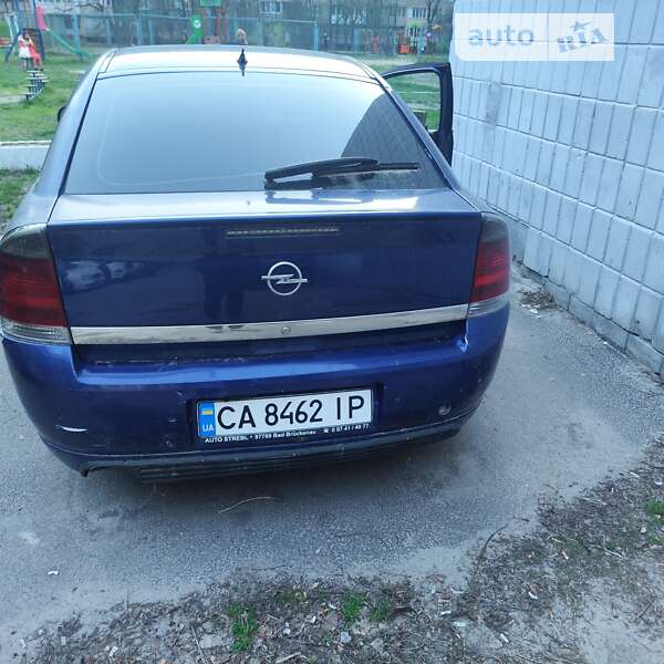 Лифтбек Opel Vectra 2003 в Киеве