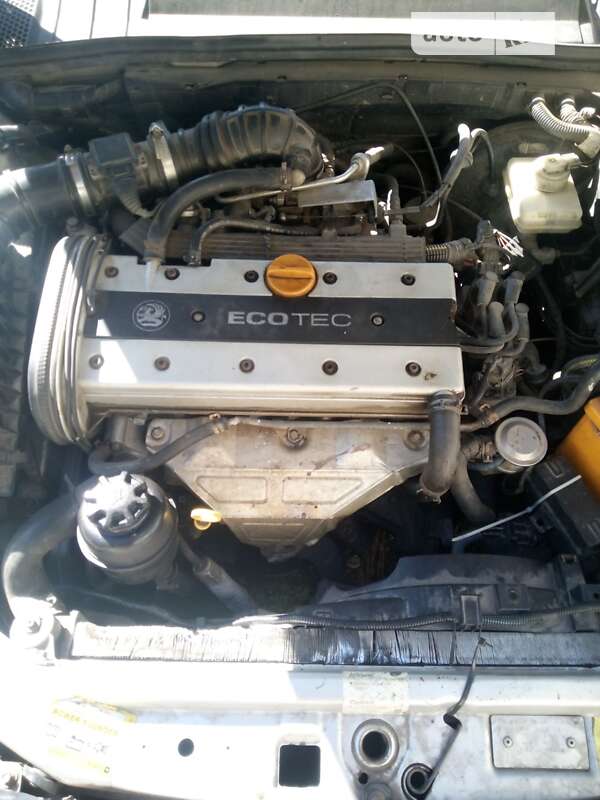 Лифтбек Opel Vectra 1998 в Виннице