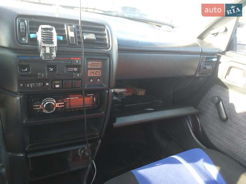 Седан Opel Vectra 1995 в Івано-Франківську