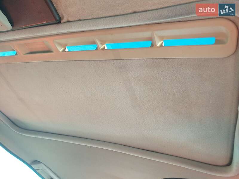 Седан Opel Vectra 1995 в Івано-Франківську