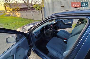 Лифтбек Opel Vectra 1990 в 