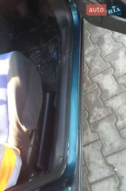 Седан Opel Vectra 1995 в 