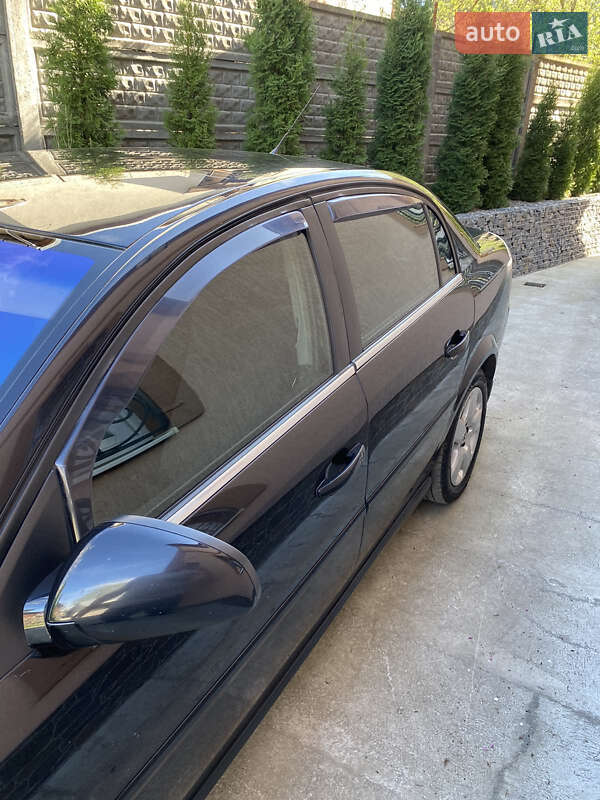 Седан Opel Vectra 2006 в Трускавце