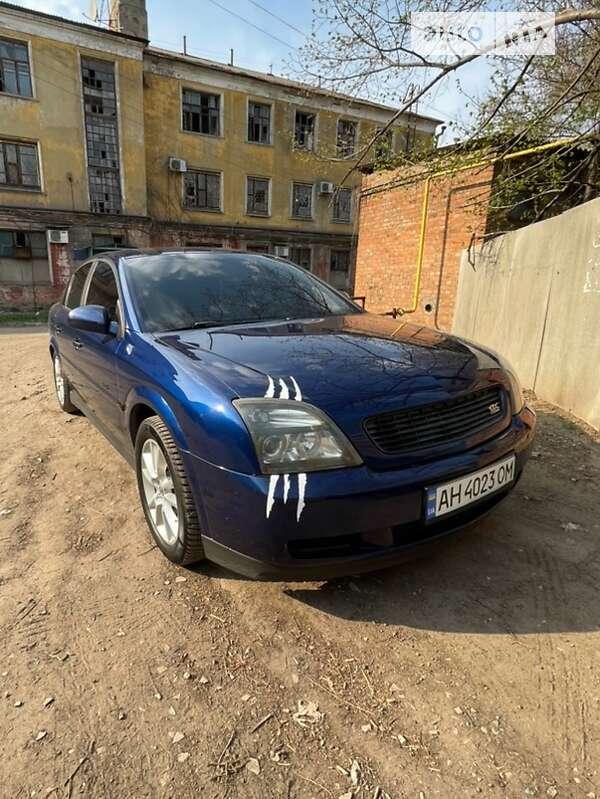 Седан Opel Vectra 2003 в Константиновке