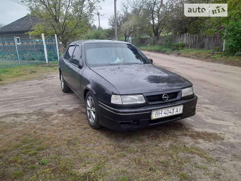 Седан Opel Vectra 1990 в Саврани