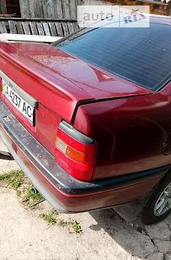 Седан Opel Vectra 1994 в Золотоноше