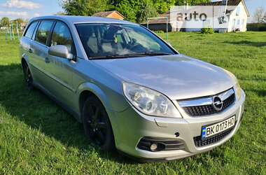 Універсал Opel Vectra 2006 в Гощі