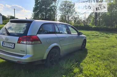 Универсал Opel Vectra 2006 в Гоще