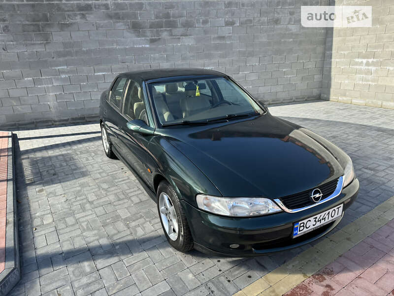 Седан Opel Vectra 1999 в Ровно
