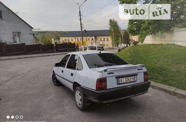 Седан Opel Vectra 1990 в Тернополі